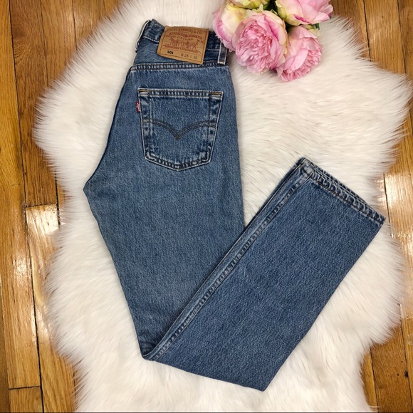SOLD🌸Vtg 501 Medium Wash Levis 23🌸 - Picture 8 of 8